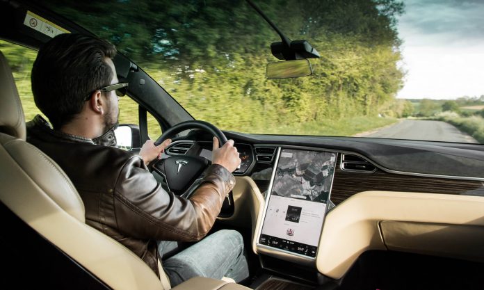 Tesla Model X 90D - By blogmoteur on Flickr