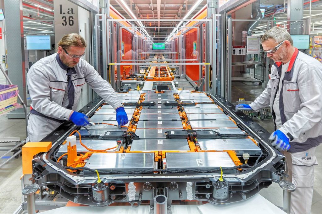 Audi Brussels - battery assembly Running highvoltage cable