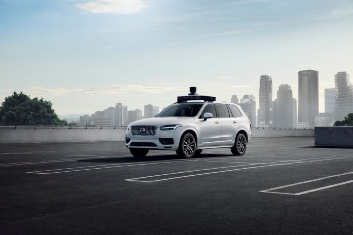 Volvo Cars and Uber present a jointly developed production car capable of driving by itself, the next step in the strategic collaboration between both companies.