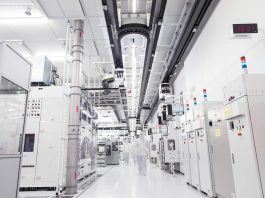 Inside the cleanroom at GLOBALFOUNDRIES' Fab 1- Dresden, Germany