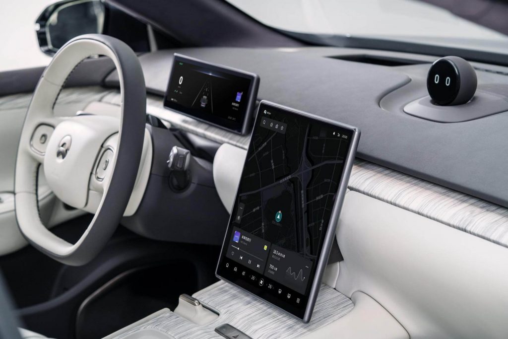 Behind Nio's phone-making efforts: The untold truths - AutoTech News