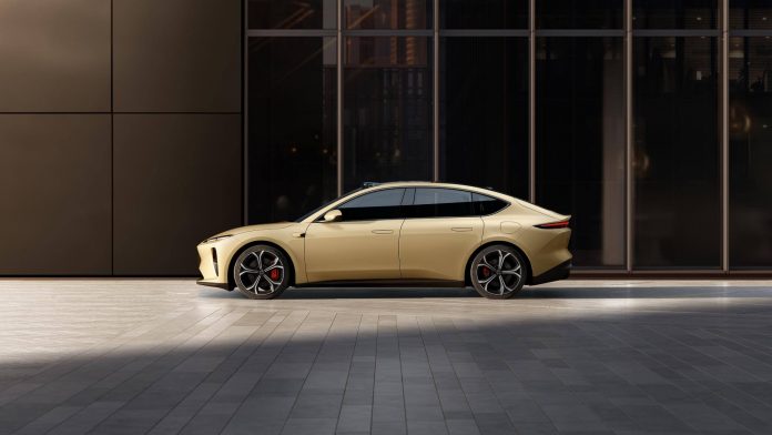 Nio et5