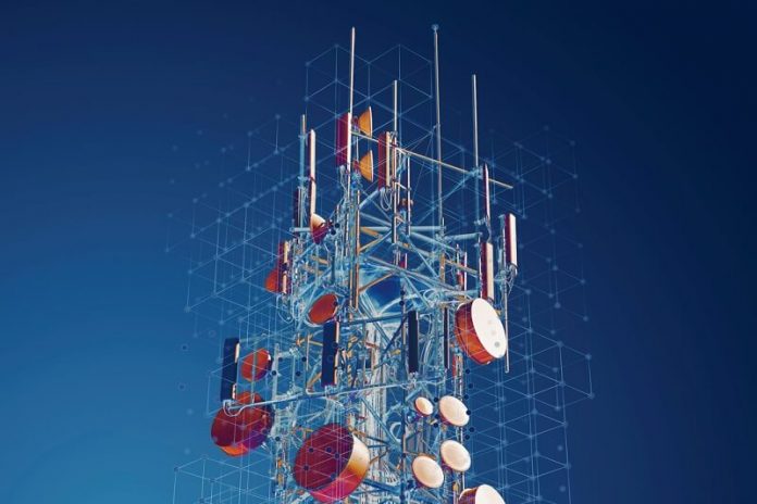 The beam-steering antenna technology has been developed to increase the efficiency of fixed base station antenna at 5G (mmWave) and 6G, and can also be adapted for vehicle-to-vehicle, vehicle-to-infrastructure, vehicular radar, and satellite communications. Credit Credit: dem10
