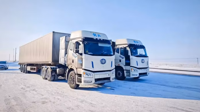FAW Jiefang has partnered with Hina Battery to conduct testing on sodium-ion battery-powered heavy-duty trucks. Credit: FAW Jiefang